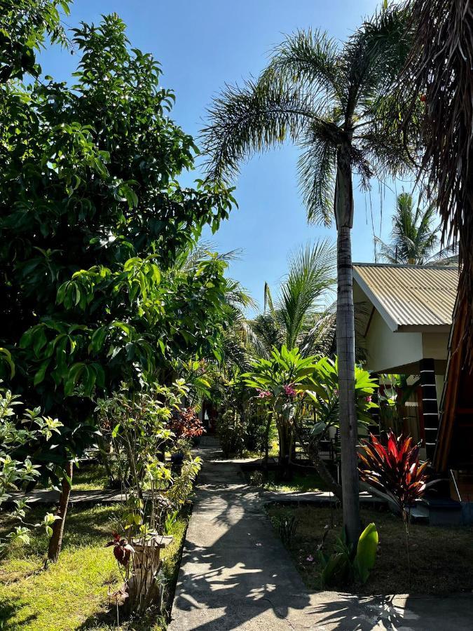 Hotel Florine'S Garden Gili Air Exterior foto